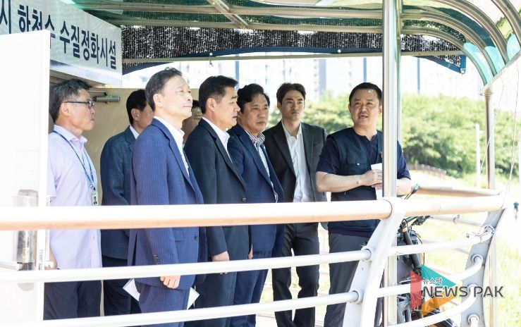 안산시의회 도시환경위원회가 16일 정례회 행정사무감사 관련 현장활동을 실시했다.