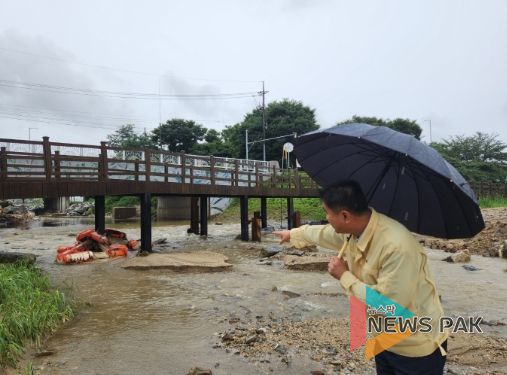 오산시의회 성길용 의장, 집중호우 대비 오산천 점검