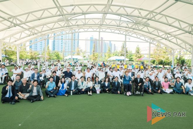 화성시의회 참석자 단체사진