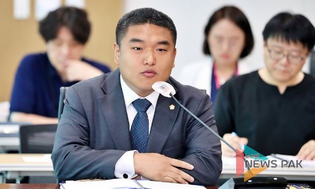 한채훈 의왕시의회 예산결산특별위원장