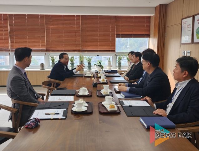 안광률 부위원장, 교육현안 논의 위하여 안산교육지원청 방문