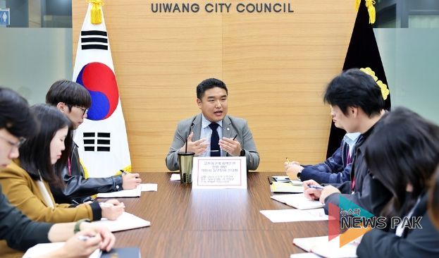 고천가구역 지역주민 민원관련 실무부서 간담회를 주관한 한채훈 의원