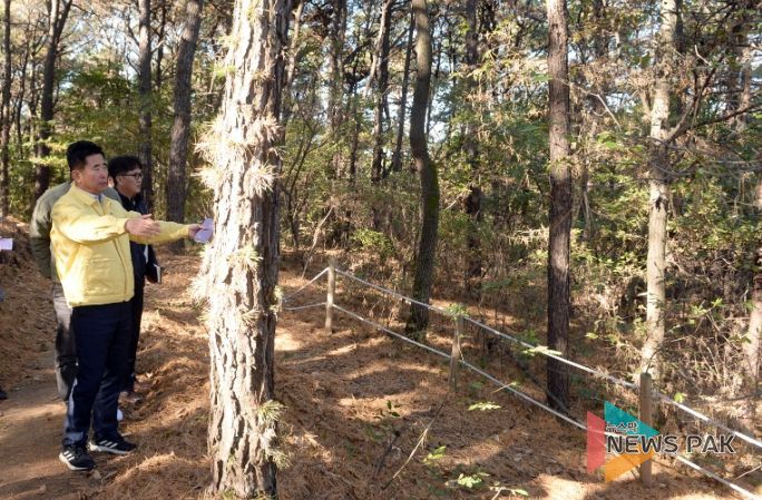 오산시의회 성길용 의장, 가수동 갑골산 등산로 현장 점검