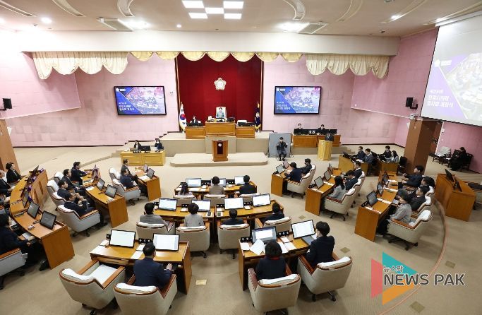 안양시의회, 갑진년 새해 첫 임시회 개회