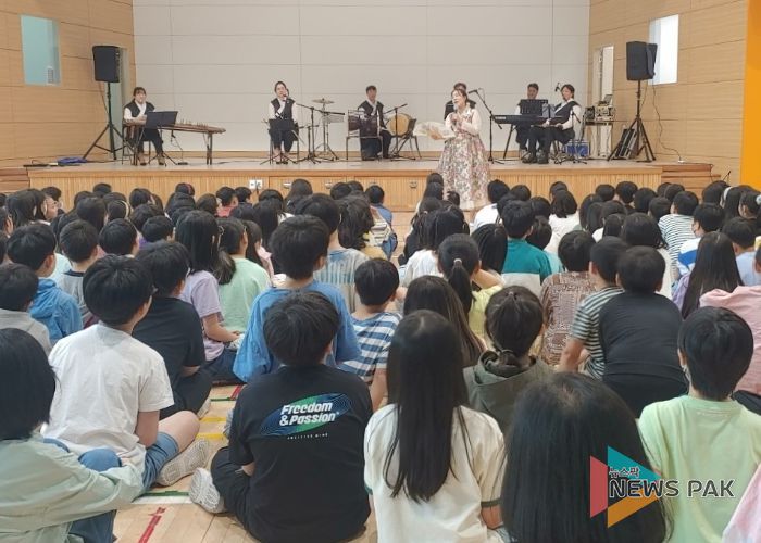 안양과천교육지원청, 『학교로 찾아가는 국악앙상블 공연』으로 전통예술교육 활성화
