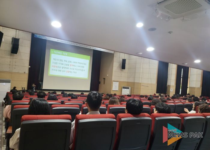 화성오산교육지원청, ‘사유하는 학생을 위한 깊이있는 수업 나눔 콘서트’ 개최