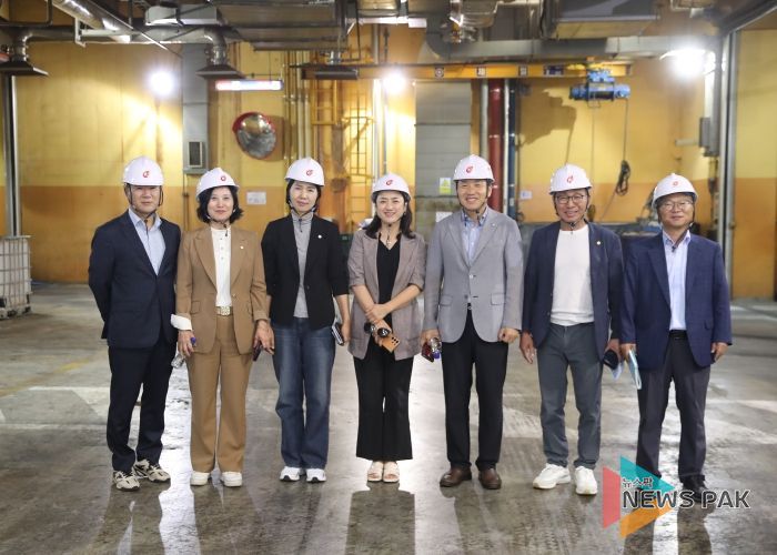 화성시의회 경제환경위원회, 화성시 주요 산업시설 현장 방문 실시