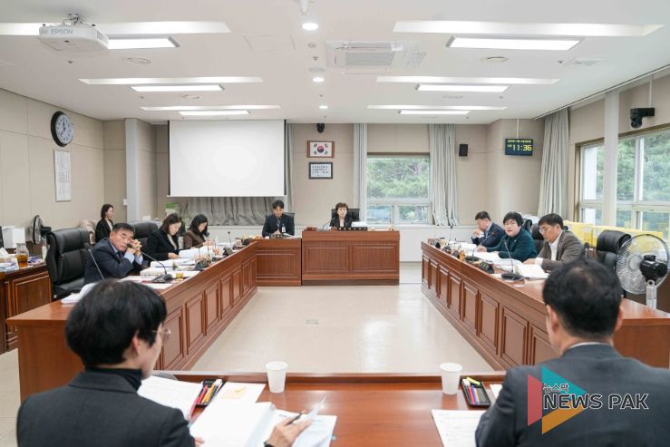 용인특례시의회 문화복지위원회, 행정사무감사 1일차