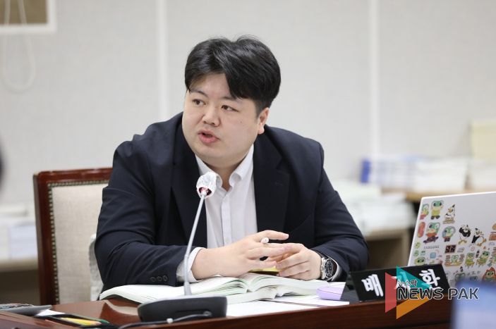 수원특례시의회 문화체육위원회 배지환 의원(국민의힘, 매탄1·2·3·4)