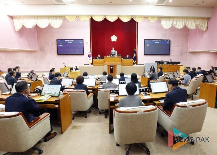 안양시의회, 2024년도 행정사무감사 진행중..실효성 있는 정책 개선 방안 모색