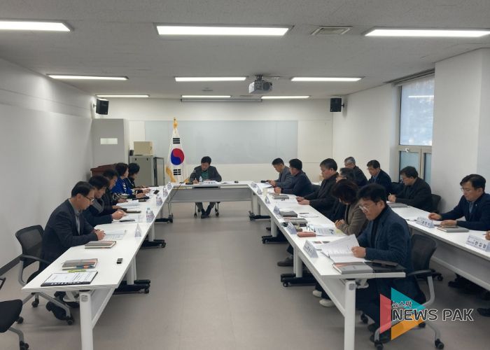 안양시의회 도시건설위원회, 집행기관과의 현안사항 간담회 개최