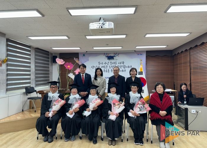 경기도군포의왕교육지원청,문해교육 이수자 초등학력 인정서 수여