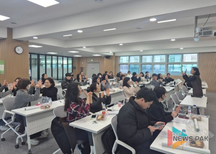 ‘나다움 성장 STORY’를 만들어가는 2025 군포다움공유학교 강사 워크숍 개최