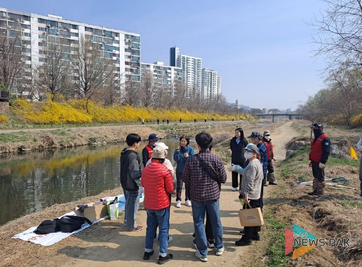 안양시, 4~10월 민・관 합동 생태계 교란식물 제거작업 실시