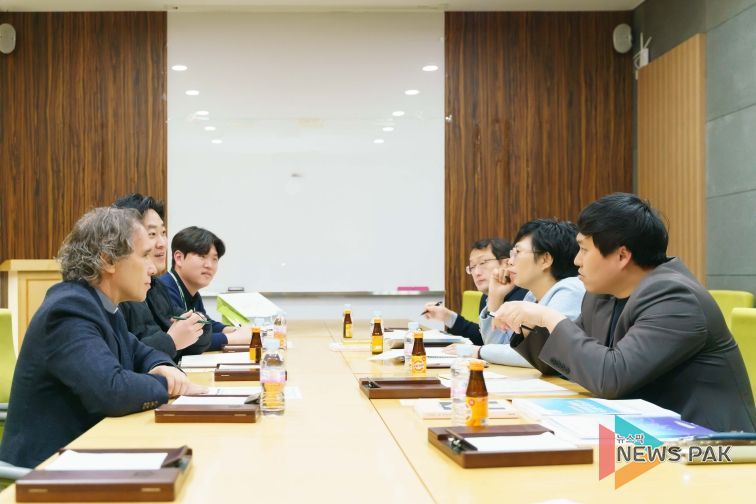 광주시의회 노영준 의원, 김하종 신부 등 성남시 남자청소년단기쉼터와 위기청소년 보호 방안 논