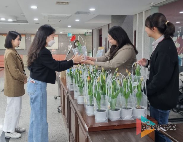 수원교육지원청, 학교시설 개방의 봄바람으로 지역사회 공유의 꽃을 피워요!