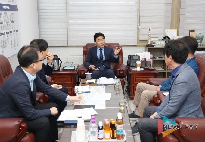 고양특례시의회 김운남 의장, 관내 마을버스 운수종사자 처우 개선 논의 주도