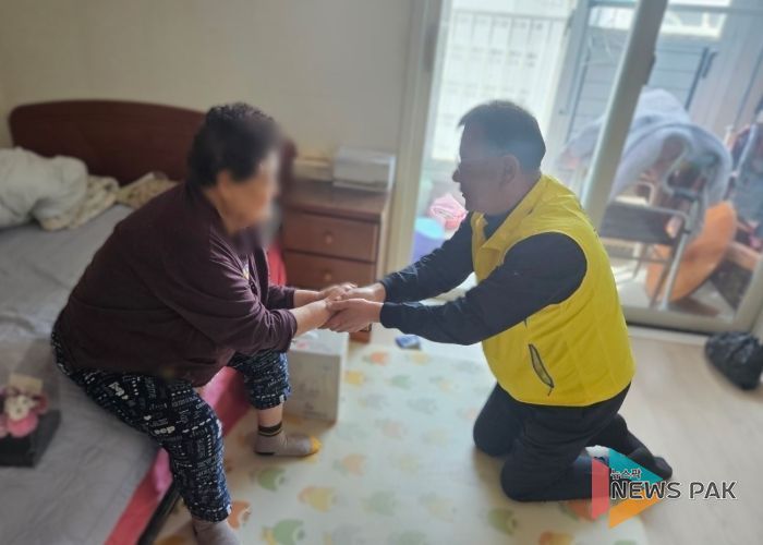 안양시 동안구보건소, 치매 환자 가정에 ‘어버이날 감사해효(孝)’ 행사 추진