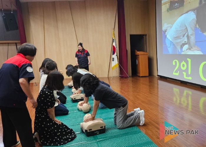수원교육지원청, 선택형 돌봄 초등보육전담사 역량강화 연수 운영