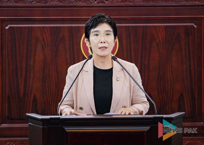 화성특례시의회 조오순 의원이 제242회 정례회 중 제1차 본회의에서 5분 자유발언을 하고 있다.