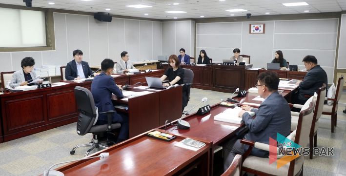 문화체육교육위원회 안건 심사