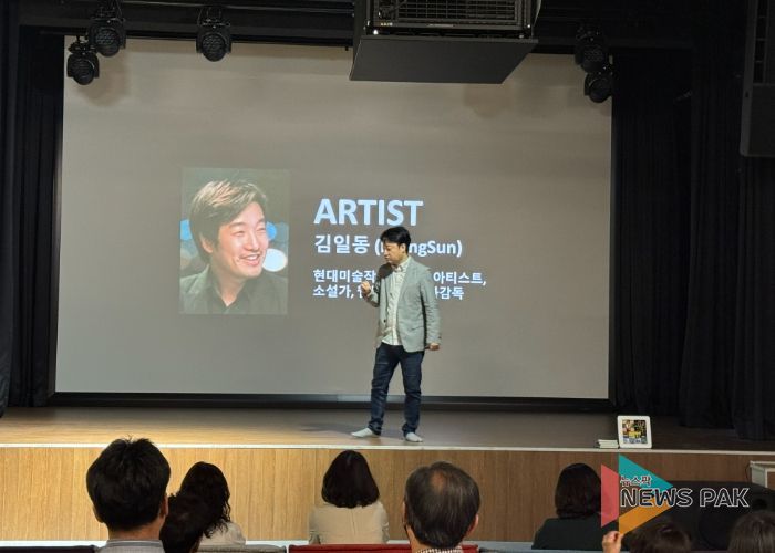 수원교육지원청, ‘북스테이–책과의 하룻밤’ 중등 관리자 독서 연수 운영