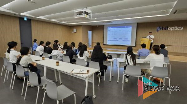 오산시, 청년도전지원사업 참여 청년 대상 지역 우수기업 필옵틱스·필에너지 견학