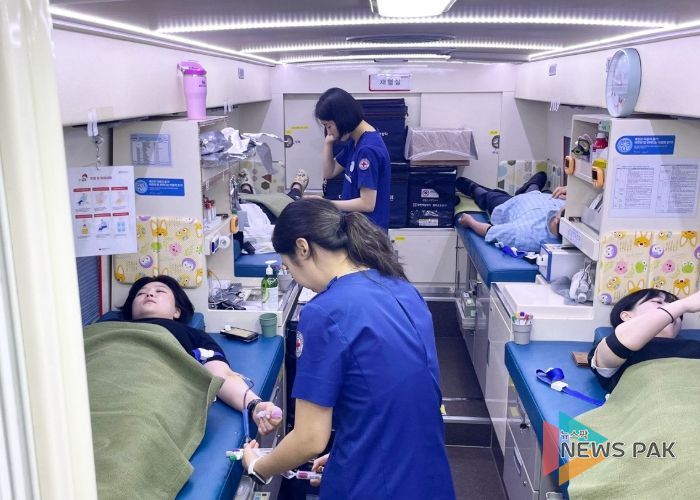 군포문화재단 직원들, ‘사랑의 헌혈운동’ 진행