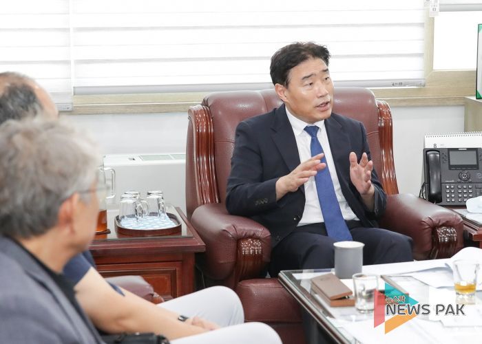 고양특례시의회 김운남 의장, 고양시 전문건설업 현안 청취...지역업체 참여 확대 및 상생 방안 논의