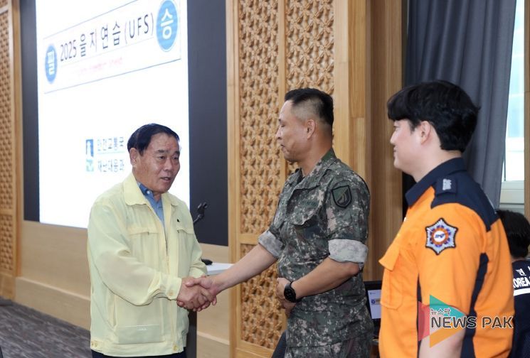 수원특례시의회 의장단, 을지연습장 방문해 근무자 격려