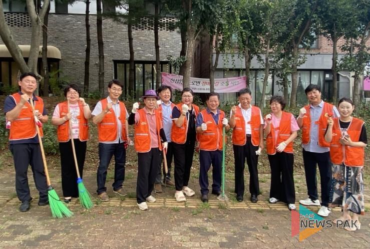 오산시 신장1동, 주민자치회와 함께 환경정화 활동 실시