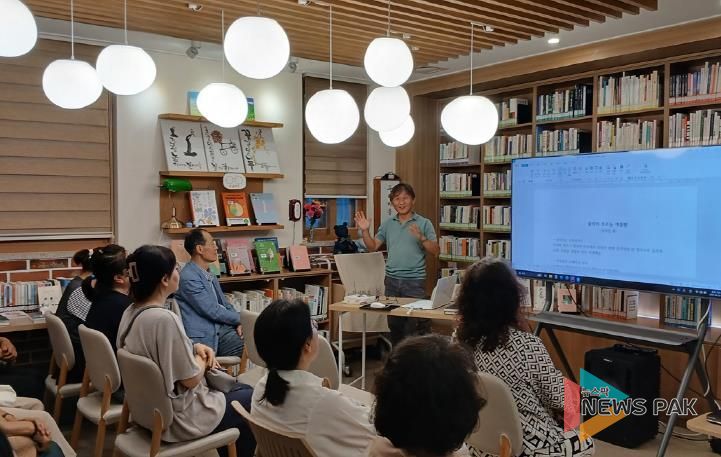 안성시 양성작은도서관,