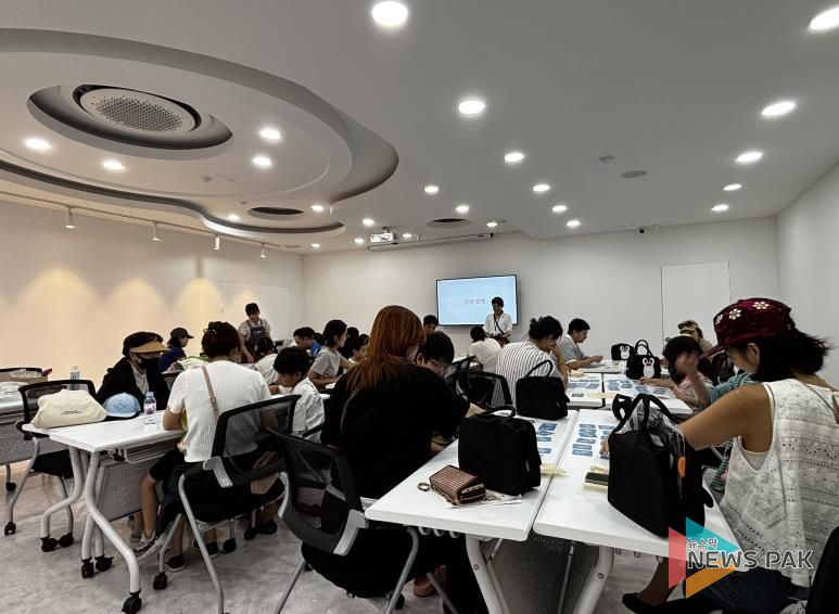 안성3.1운동기념관, 초등 단체 교육프로그램 '찰칵! 시간 속 숨은 그림 찾기' 운영