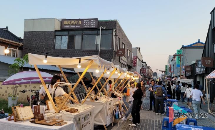 추억과 힙의 만남! 안성 6070 추억의 거리 골목식탁