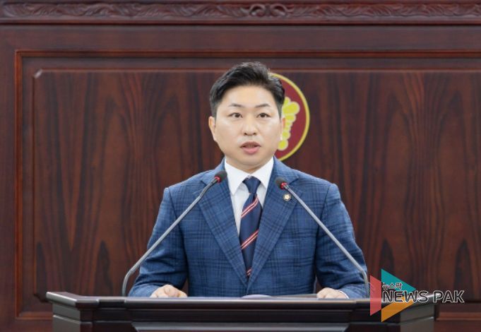 5분 자유발언하는 김종복 의원