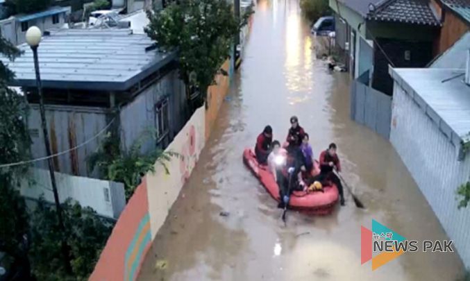 2022년 8월 수해 피해 당시 구조활동 모습