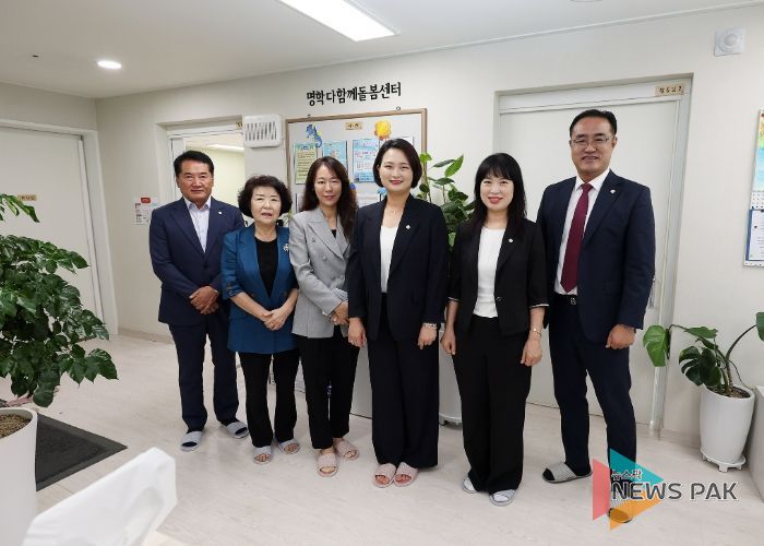 안양시의회 보사환경위원회, 명학다함께돌봄센터 현장 방문