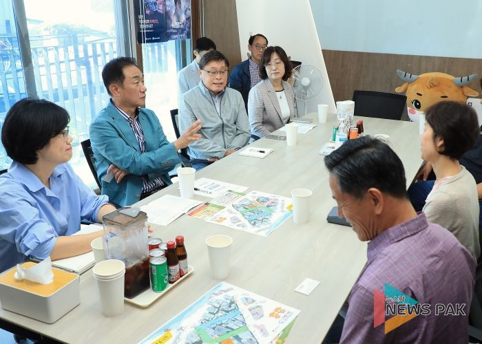 안중시장 상인들과 간담회