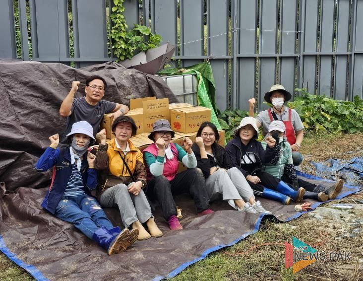 바르게살기운동 평택시 용이동위원회, 사랑의 고구마 수확 및 나눔 행사 펼쳐
