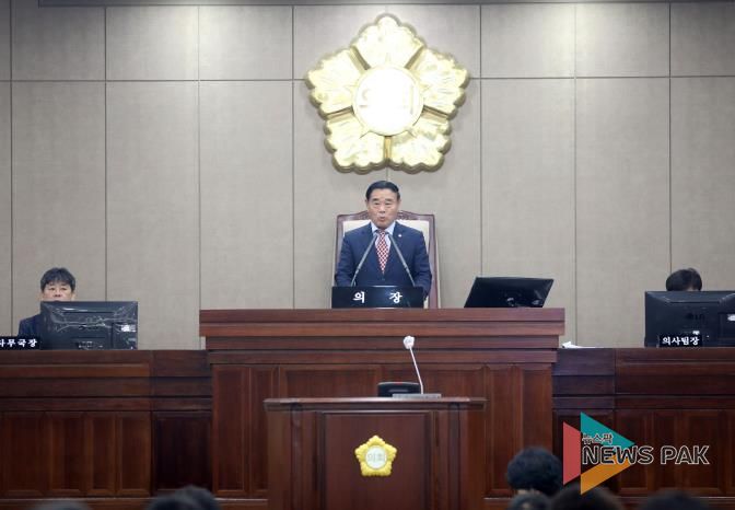 수원특례시의회, 제396회 임시회 개회 참석