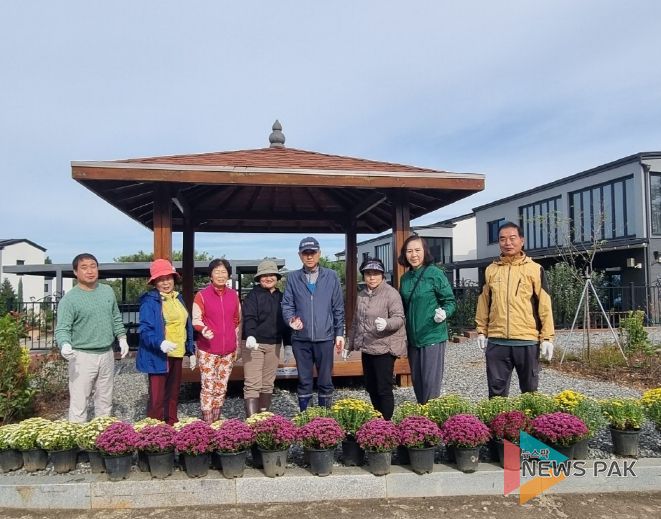 현덕면 행정복지센터, 행복정원 4개소 생활 원예 실시