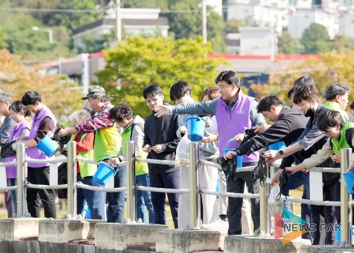 광주시, 제16회 다슬기 치패 및 치어 방류행사 개최
