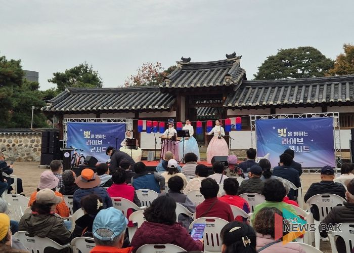 팽성읍, 문화유산 품은‘ 빛을 밝히는 라이브 콘서트’ 성황리 개최