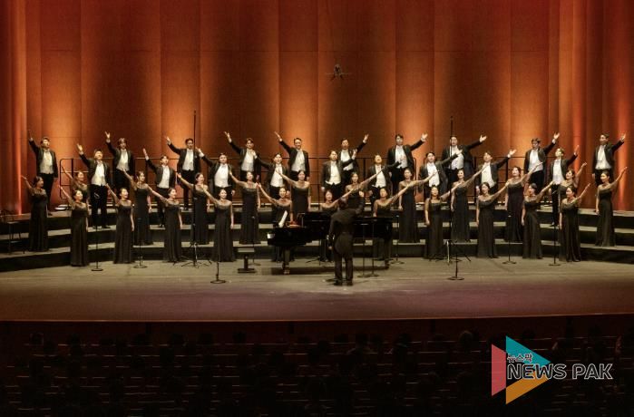 용인시립합창단, 상임 운영 기념 제10회 정기연주회 '우리의 노래, 마음의 뜰에 피어나' 성황리 마무리