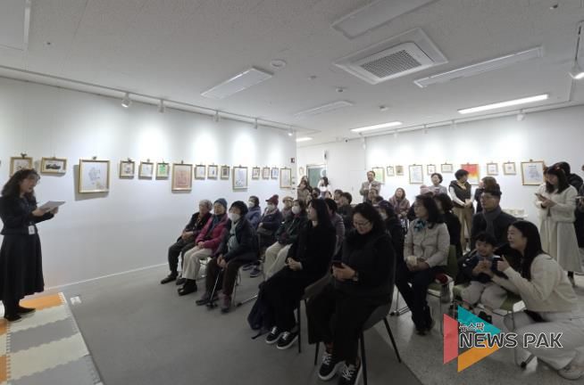 시흥시장곡종합사회복지관, 연말 맞이 복도갤러리 운영