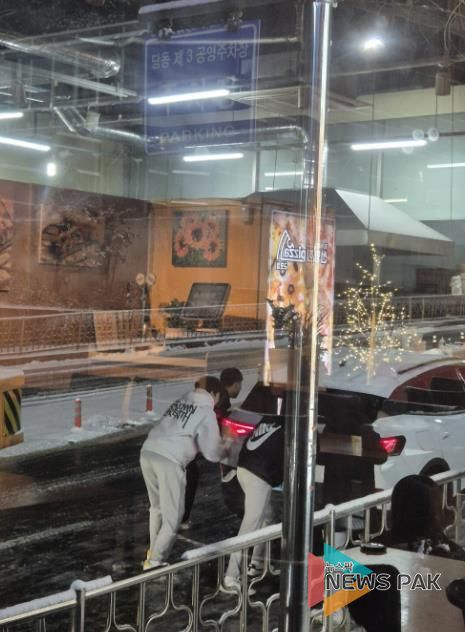 제보자가촬영해국민신문고에올린선행학생들