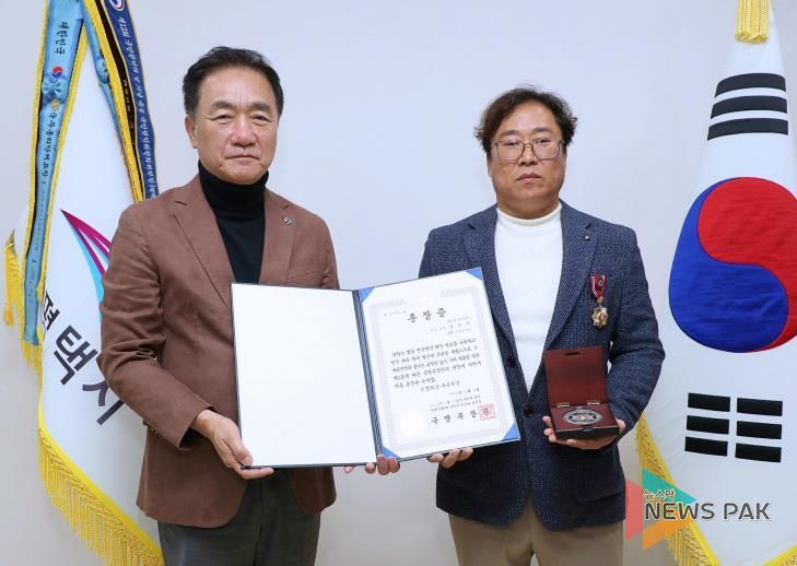 평택시, ‘6․25전쟁 故 김준기 님 무공훈장’ 손자에게 전수