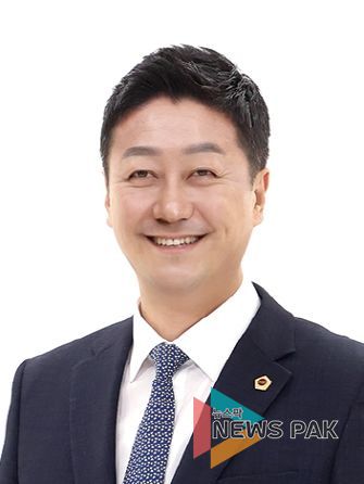 김진경 경기도의회 의장(더민주·시흥3)