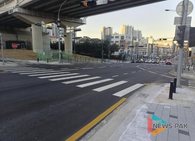 사거리를 통합한 명지교차로