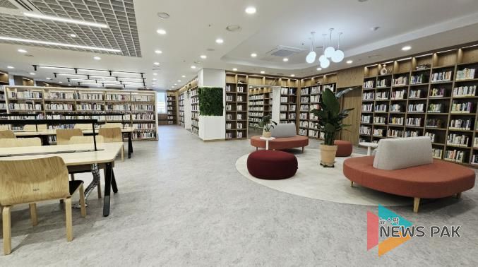 의왕시 내손도서관 문헌정보실1․2 재개관